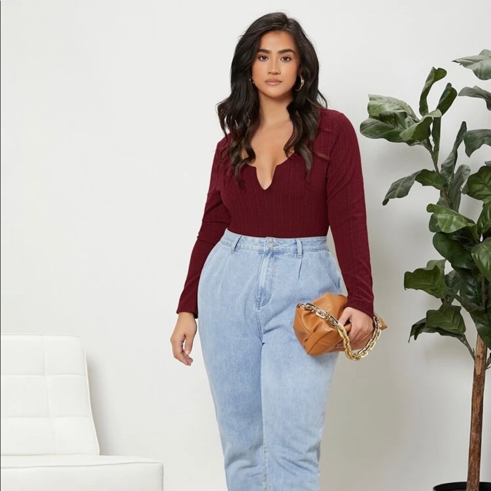 SHEIN PLUS Solid Notched Long-Sleeve Women’s Bodysuit